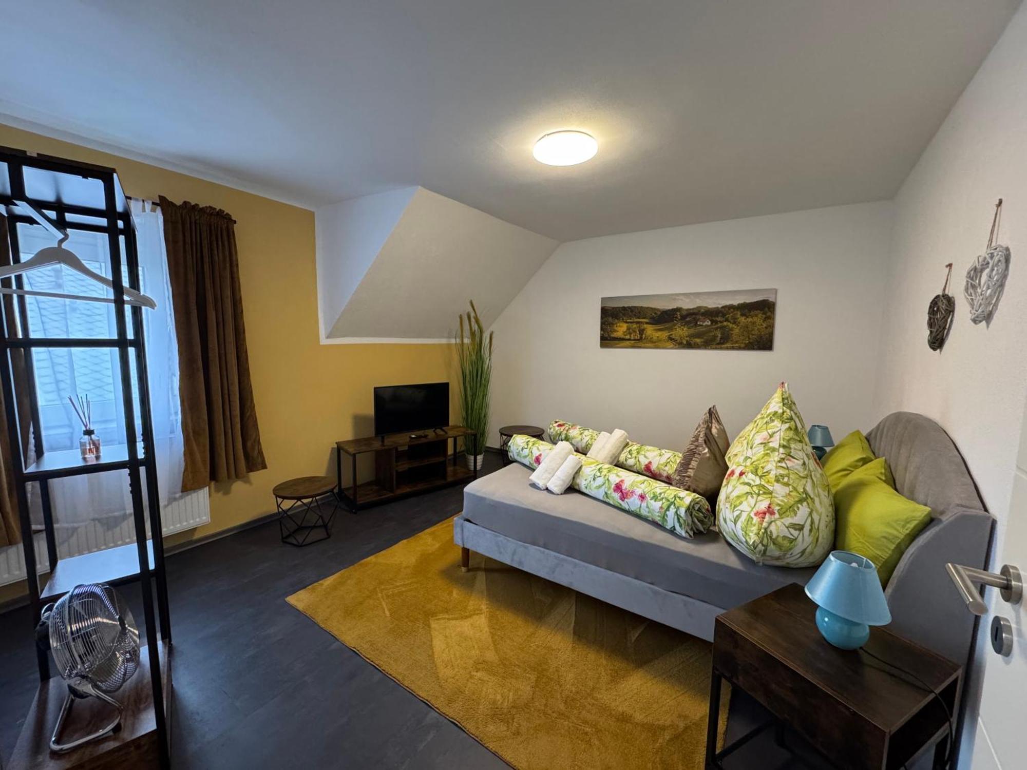 Ada&Cris Apartament Klotten Ngoại thất bức ảnh