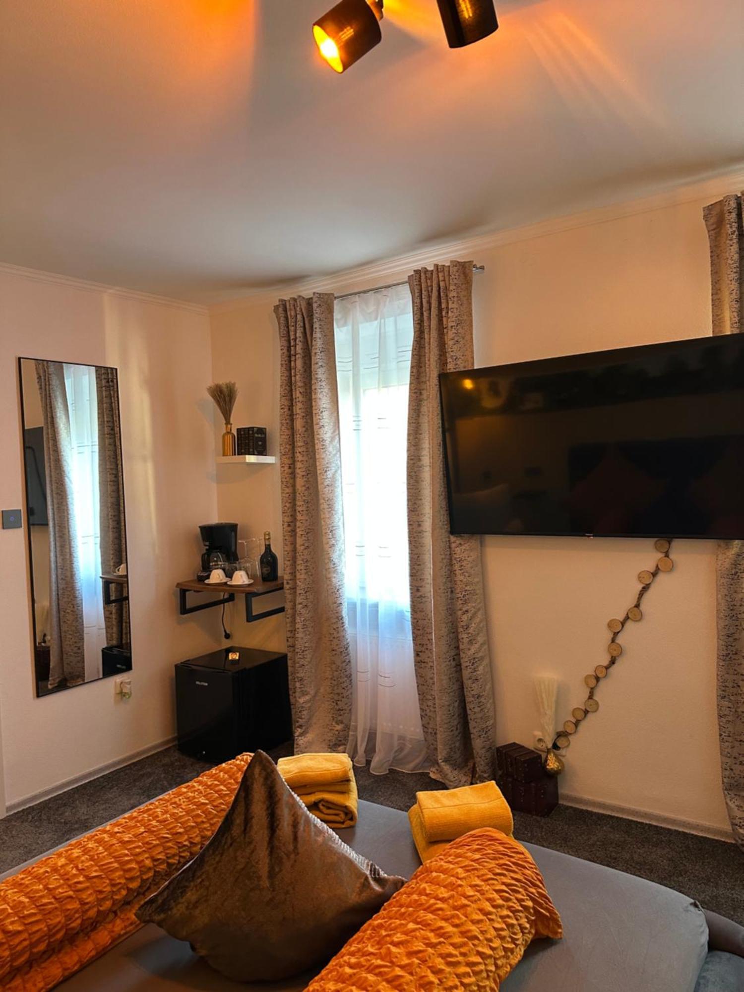 Ada&Cris Apartament Klotten Ngoại thất bức ảnh